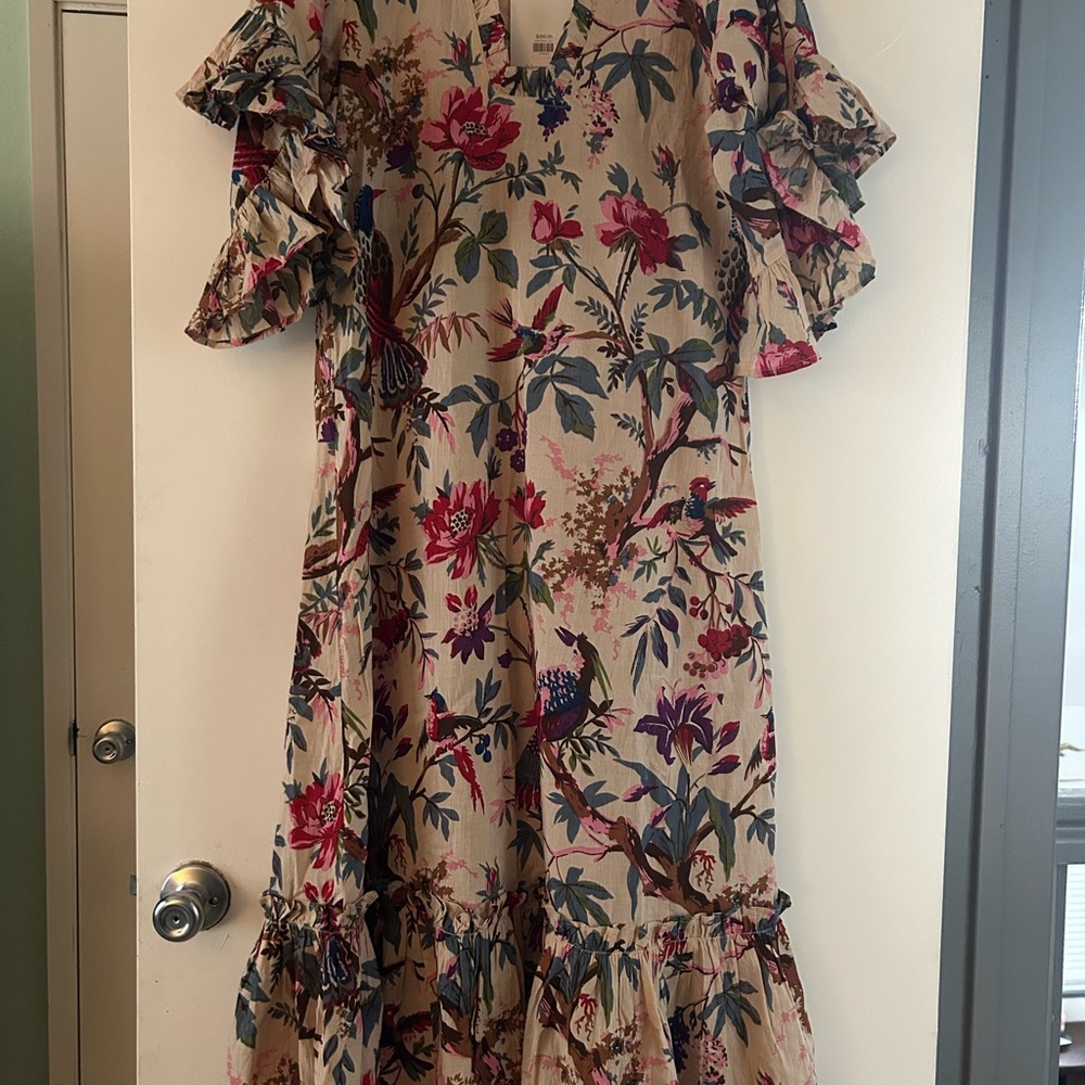 Floral Print Midi Dress with Ruffle Sleeves